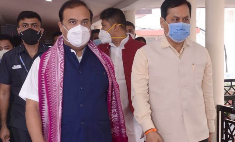 Himanta Biswa Sarma and Sarbananda Sonowal at Assam Assembly house to attend the first session, in Guwahati on Friday. UNI
