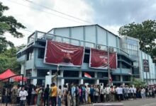 The queue outside the Tura auditorium on August 15. Photo sourced