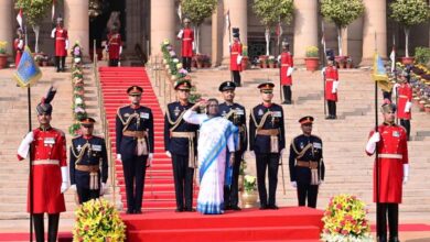 President Droupadi Murmu receives ceremonial welcome at Parliament during the budget session. UNI photo