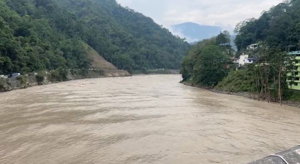 Photo of the Teesta River by Bishnu Neopaney