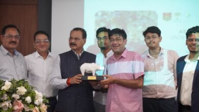 Assam minister Chandra Mohan Patowary (left) with herpetologist Jayaditya Purkayastha at the snake symposium. Photo sourced