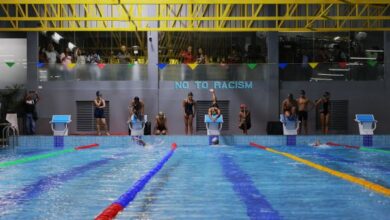 Swimming demonstration in progress. Photo sourced