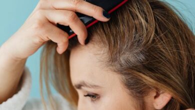 Simple lifestyle changes will promote hair growth. Photo By: Kaboompics.com