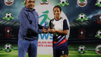 MWSL 2025: Jakrem's Sunalinda Iawren receives her Player of the Match award. Photo sourced
