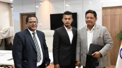 Momin with Chief Minister Conrad K Sangma and MSKA president Lorenzo Warjri. Photo courtesy Facebook