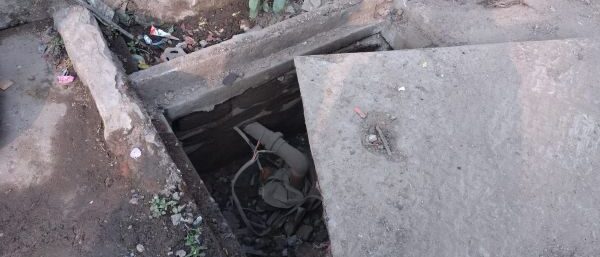 An open borewell at Yadav Nagar near Bhagirathpura in Indore. Photo by author